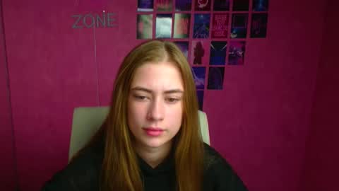 Snapshot of mysticemeli chatting on October 26, 2025, 6:41 am Emelie online show from October 26, 2025, 6:41 am