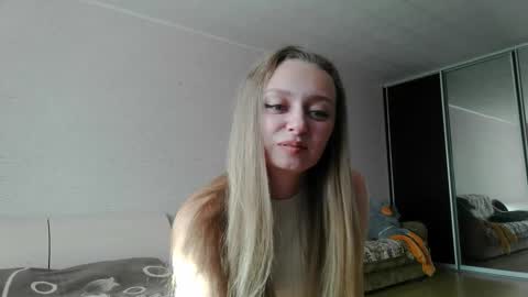 Anika online show from September 19, 2025, 10:27 am