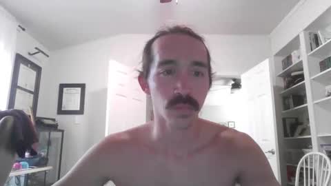 mythrowawayatx online show from March 15, 2026, 8:26 pm