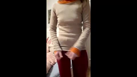 Snapshot of n55em chatting on March 6, 2026, 8:05 pm n55emo online show from March 6, 2026, 8:05 pm