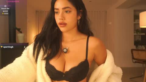 Nova online show from November 4, 2025, 6:07 pm