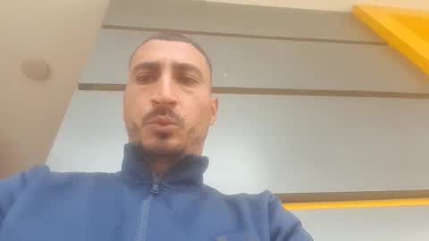 V online show from November 24, 2025, 11:43 am