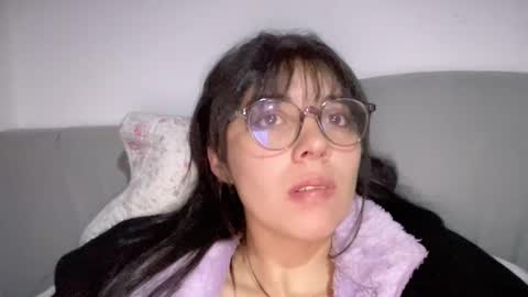 Snapshot of naduu__xx chatting on January 8, 2025, 4:12 am naduu__xx online show from January 8, 2025, 4:12 am
