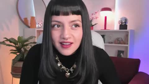 Nahia INDEPENDENT MODEL P online show from February 21, 2026, 6:31 pm