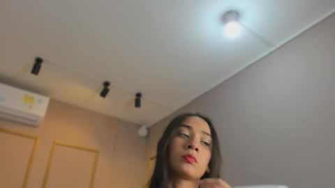 Nahimi online show from February 16, 2026, 7:32 pm