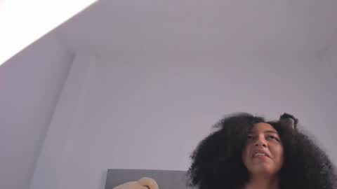 Laura online show from December 23, 2024, 11:49 pm