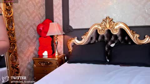 Snapshot of nahomiacosta chatting on February 21, 2025, 8:38 pm Nahomi Acosta online show from February 21, 2025, 8:38 pm