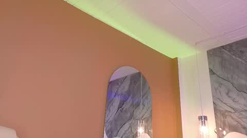 NahomiRoss online show from February 12, 2026, 1:17 pm