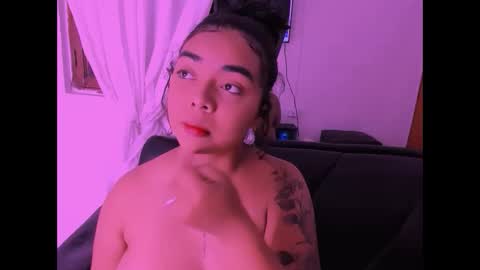 Snapshot of nahomy_hancook chatting on November 23, 2025, 10:26 am nahomy_hancook online show from November 23, 2025, 10:26 am