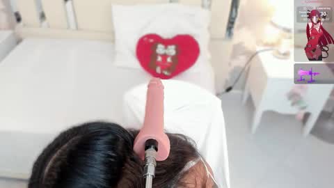 Nahomy Roberts online show from December 21, 2025, 8:21 am