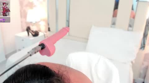 Snapshot of nahomyroberts chatting on January 17, 2026, 8:41 am Nahomy Roberts online show from January 17, 2026, 8:41 am