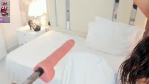 Snapshot of nahomyroberts chatting on February 5, 2026, 8:30 am Nahomy Roberts online show from February 5, 2026, 8:30 am