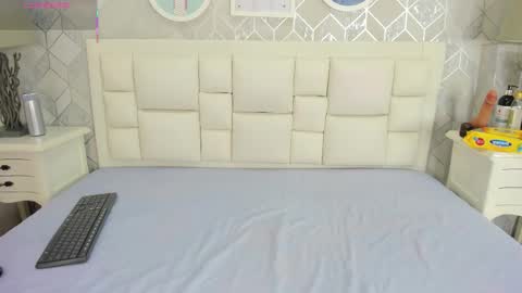 Snapshot of naia_cox chatting on March 26, 2026, 3:45 am naia_cox online show from March 26, 2026, 3:45 am