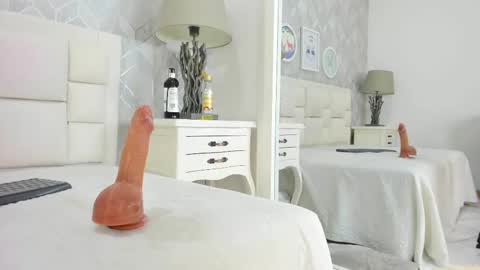 Snapshot of naia_cox chatting on March 27, 2026, 8:26 am naia_cox online show from March 27, 2026, 8:26 am