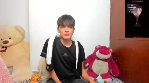  N A I M T H E  K I N G  online show from February 12, 2026, 3:56 am