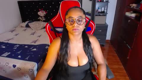 Snapshot of nairovi_cherry chatting on February 22, 2026, 5:19 am Nairovy online show from February 22, 2026, 5:19 am