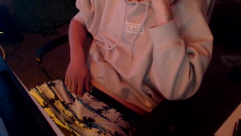 Drew online show from September 15, 2025, 3:39 am