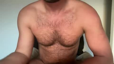 naked_dude25 online show from May 8, 2026, 5:46 am