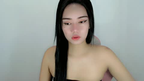 Snapshot of naked_stacey chatting on June 20, 2026, 11:18 pm Stacey online show from June 20, 2026, 11:18 pm