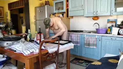 Naked Naturist online show from April 20, 2026, 1:47 pm