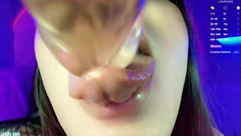 Onlyf4s nalalan29 online show from December 3, 2024, 9:22 am