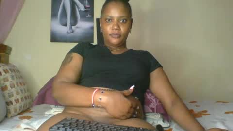 Snapshot of nanachocolate25 chatting on July 7, 2026, 7:56 am nanachocolate25 online show from July 7, 2026, 7:56 am
