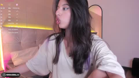 Nana  online show from February 6, 2026, 8:56 pm