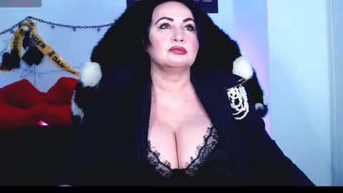 NanaLaGloss online show from January 14, 2025, 12:14 pm