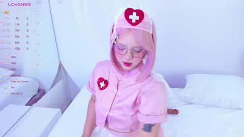 NanaOsaky online show from February 15, 2025, 12:22 pm