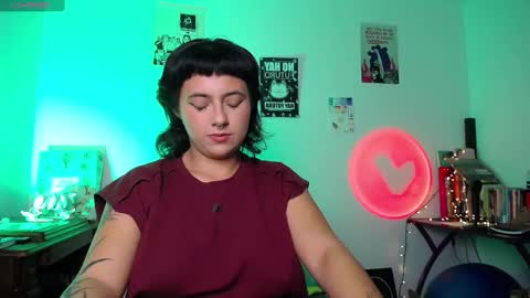 Alma  Maria online show from September 14, 2025, 11:15 pm