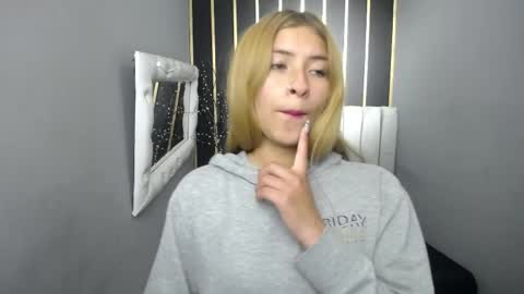 nancy blonde online show from May 19, 2026, 2:12 pm