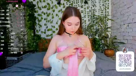 Luna online show from March 11, 2025, 9:13 am