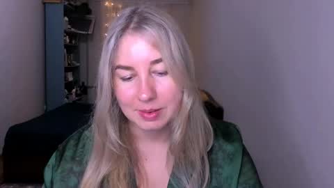 Nancy online show from April 17, 2026, 8:01 pm