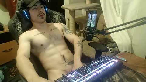 Nan online show from April 22, 2026, 3:42 am