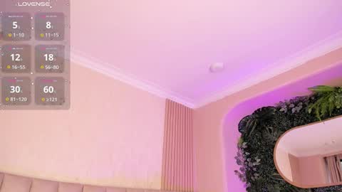 Snapshot of naomi_hill1 chatting on March 29, 2026, 1:22 pm Naomi online show from March 29, 2026, 1:22 pm