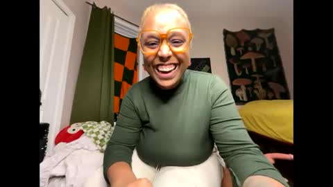 Naomigiirl6 online show from January 2, 2025, 12:23 am