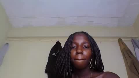 naomilittle905047 online show from February 19, 2026, 12:56 pm