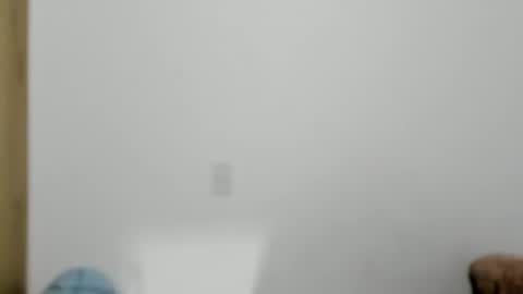 Naomi Moore online show from April 7, 2026, 10:42 pm