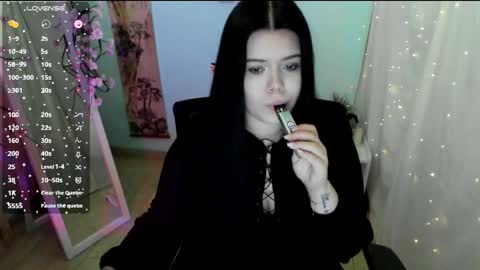 Naomi online show from April 8, 2026, 6:24 am