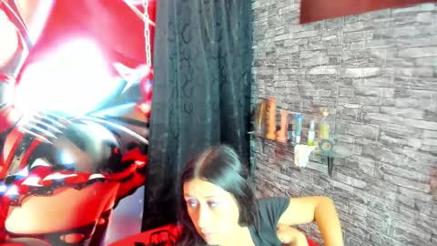 naomy  online show from October 11, 2025, 11:31 am