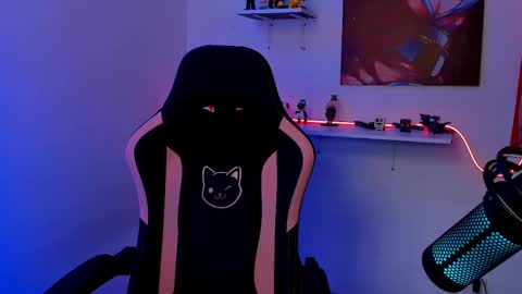 sebastian online show from February 19, 2025, 5:16 pm