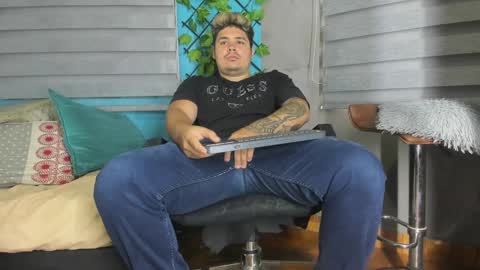 deibyd online show from January 7, 2025, 1:46 pm