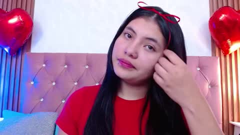 Naryha Watsson online show from February 15, 2026, 9:08 am