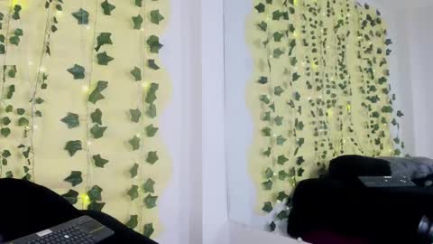 Snapshot of nastasha_nasty1 chatting on February 22, 2025, 6:06 am Maira online show from February 22, 2025, 6:06 am