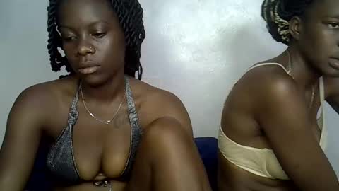 Snapshot of nasti_petite chatting on February 18, 2025, 7:10 am nasti_petite online show from February 18, 2025, 7:10 am