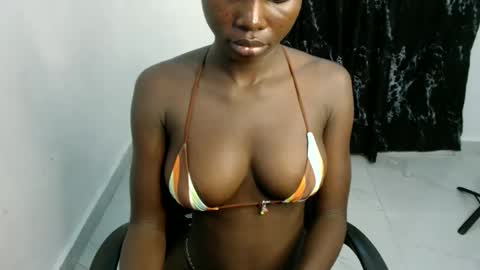 Mila online show from April 14, 2026, 6:58 pm