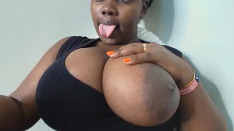 Snapshot of nasty_nohelah chatting on February 16, 2026, 5:03 am chimummy online show from February 16, 2026, 5:03 am