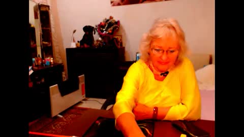 natali online show from December 15, 2024, 6:07 am