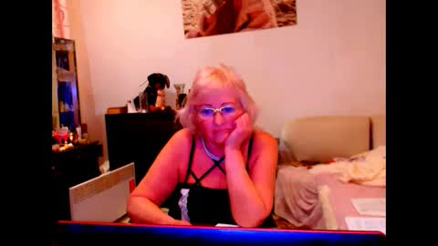 natali online show from March 1, 2025, 3:49 pm