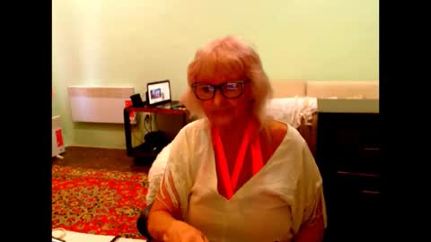 natali online show from September 26, 2025, 5:00 am